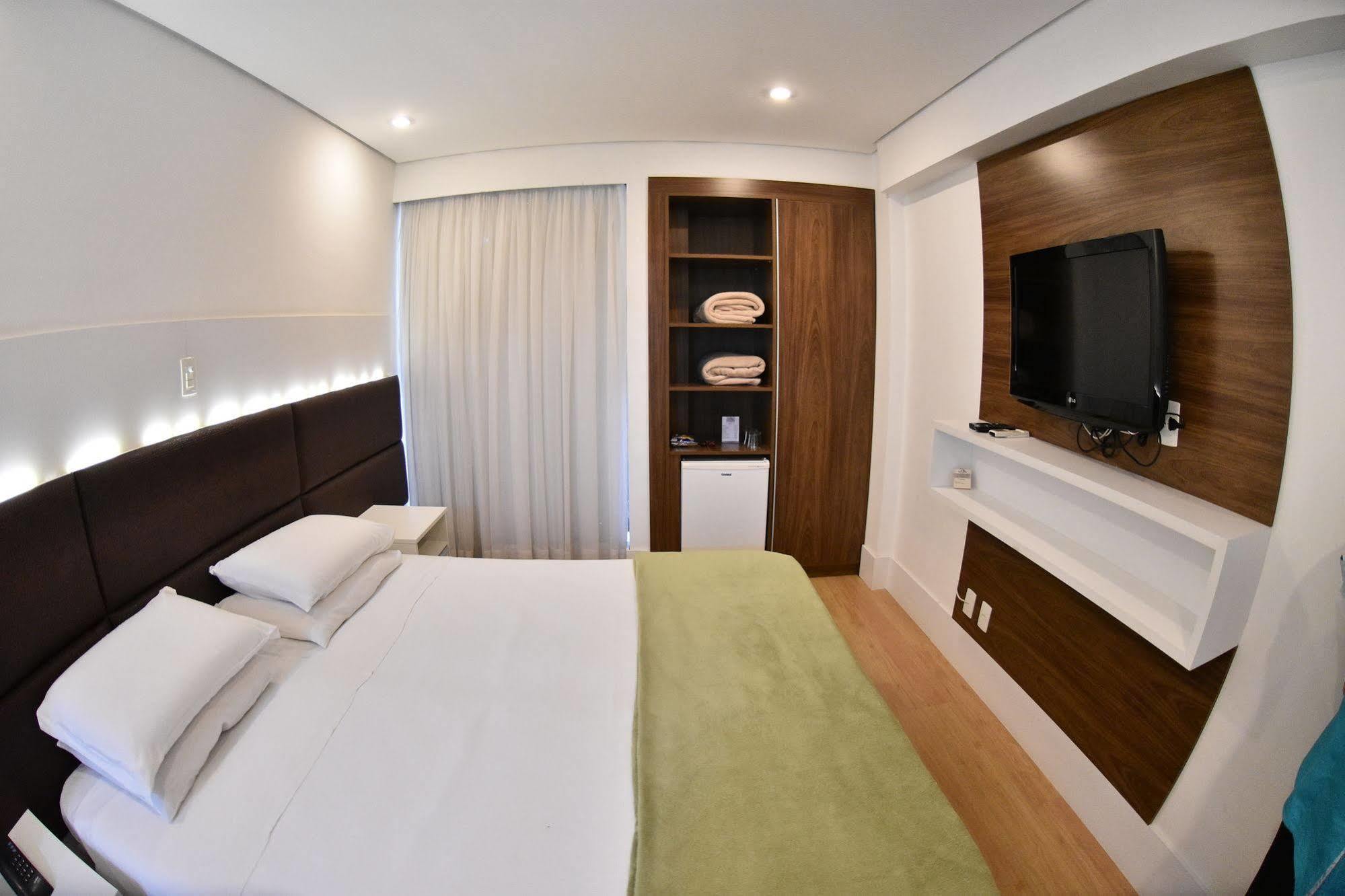 Cordilheira Hotel แซร์ฮาเนกรา ภายนอก รูปภาพ